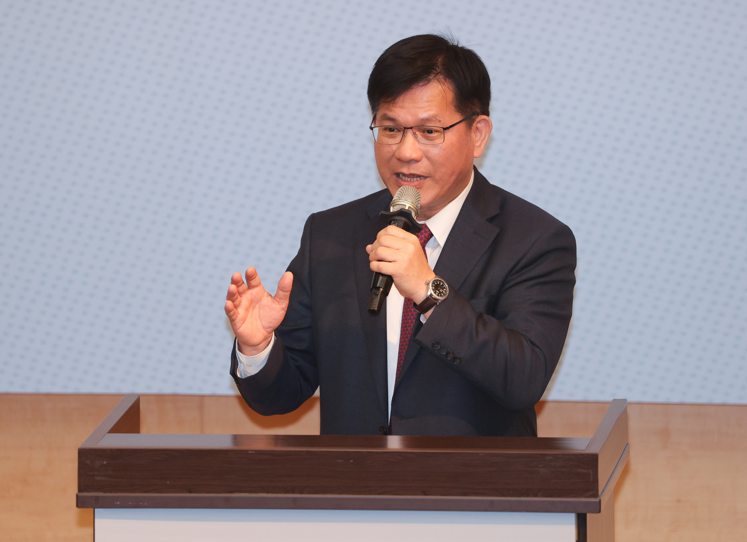 Một tổ chức nghiên cứu của Đài Loan đã tiến hành sự kiện “Thử thách 2032: Diễn đàn Chuỗi tầm nhìn quốc gia Đài Loan” tại Đài Bắc, hôm 24/01/2024. Ông Lâm Giai Long, Tổng thư ký Văn phòng Tổng thống, đã tham dự và trình bày. (Ảnh: CNA)