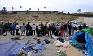 Quan chức San Diego cho biết thành phố này là ‘tâm điểm mới’ của cuộc khủng hoảng biên giới