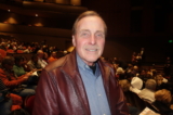 Tiến sỹ John Anderson thưởng thức Nghệ thuật Biểu diễn Shen Yun tại Trung tâm Nghệ thuật Gallo — Nhà hát Mary Stuart Rogers, thành phố Modesto, tiểu bang California hôm 08/01/2024. (Ảnh: Gary Wang/The Epoch Times)