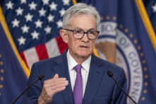 Chủ tịch Hội đồng Dự trữ Liên bang Jerome Powell nói chuyện trong một cuộc họp báo về chính sách tiền tệ tại Hệ thống Dự trữ Liên bang ở Hoa Thịnh Đốn hôm 31/01/2024. (Ảnh: Alex Brandon/AP Photo)