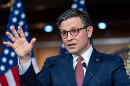 Chủ tịch Johnson cho biết 16 triệu người nhập cư bất hợp pháp đã vào Mỹ dưới thời TT Biden