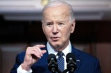 Tổng thống Joe Biden nói tại Phòng Hiệp ước Ấn Độ của Tòa Bạch Ốc, hôm 03/04/2024. (Ảnh: Jim Watson/AFP qua Getty Images)