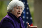 Bộ trưởng Ngân khố Janet Yellen tham dự một cuộc họp báo tại dinh thự đại sứ Hoa Kỳ ở Bắc Kinh, hôm 08/4/2024. (Ảnh: Pedro Pardo/AFP qua Getty Images)