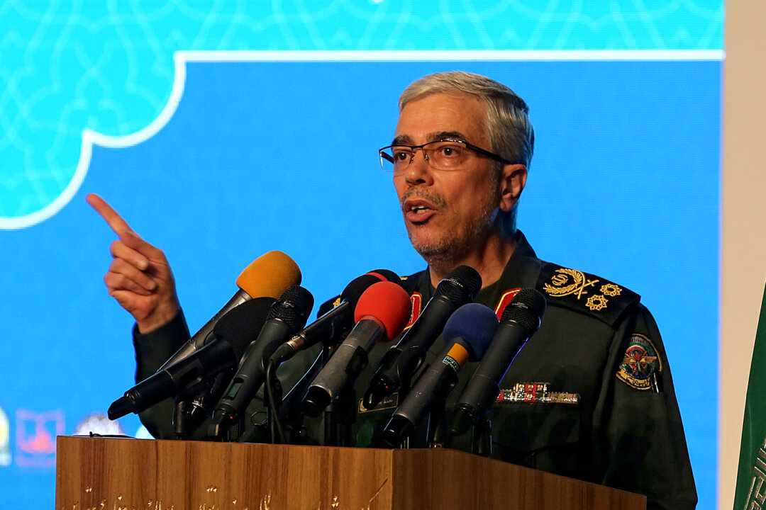 Tham mưu trưởng Lực lượng Vũ trang Iran, Thiếu tướng Mohammad Bagheri, nói trong Hội nghị Quốc tế về Các tuyên bố Pháp lý Quốc tế của Phòng thủ Thần thánh ở thủ đô Tehran, vào ngày 23/02/2021. (Ảnh: Atta Kenare/AFP qua Getty Images)