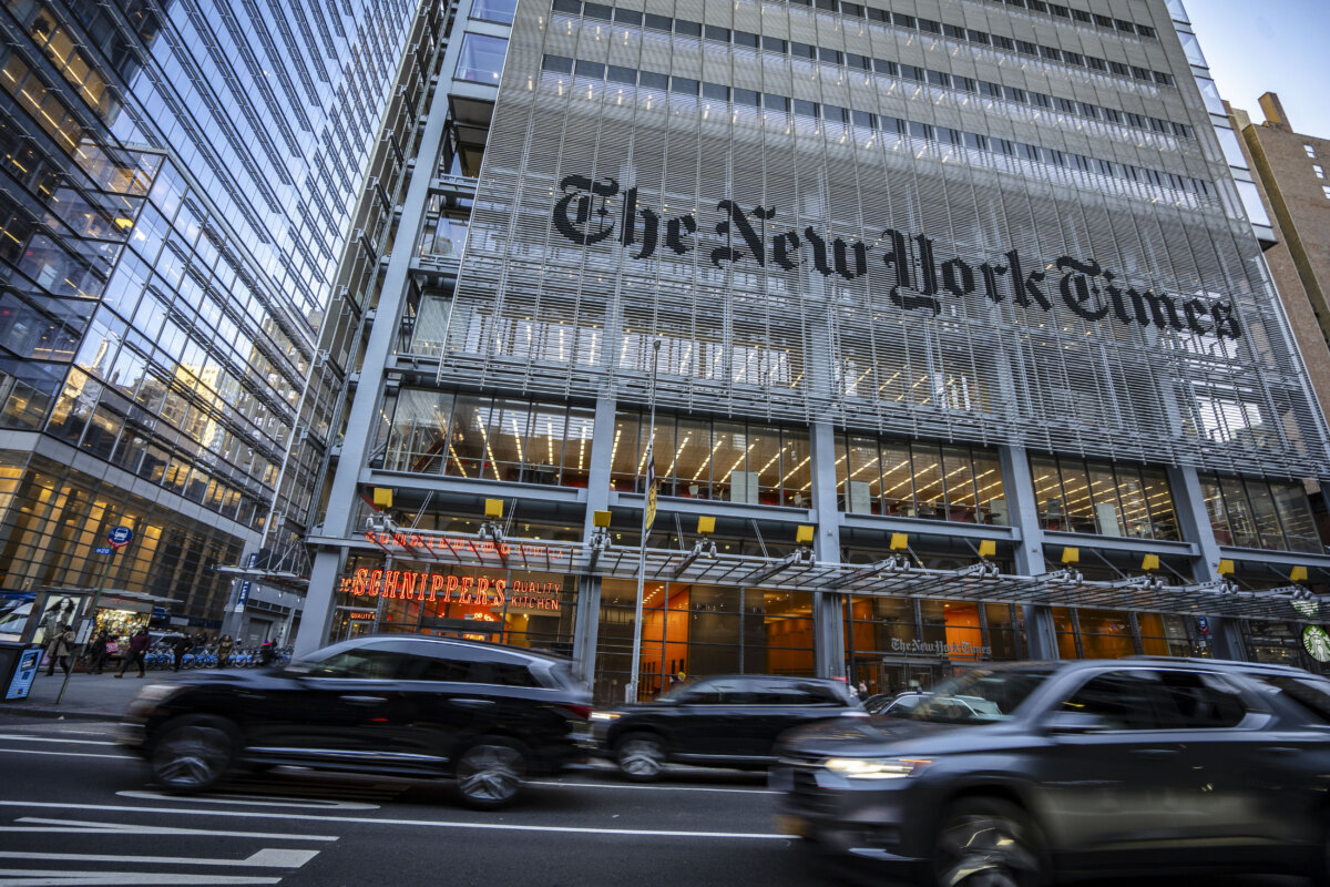 Tòa soạn The New York Times ở thành phố New York hôm 05/02/2024. (Ảnh: Samira Bouaou/The Epoch Times)