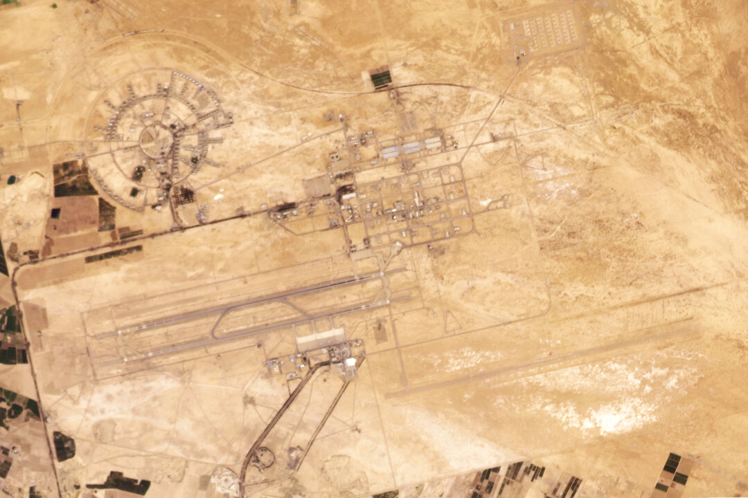 Phi trường dân dụng và căn cứ không quân lưỡng dụng ở Isfahan, Iran, hôm 18/04/2024. (Ảnh: Planet Labs PBC qua AP)