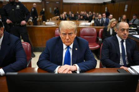 Phiên xét xử ‘tiền bị miệng’ của cựu TT Trump: Luật sư nói không có tội danh nào trong chuỗi sự kiện do bên công tố đưa ra