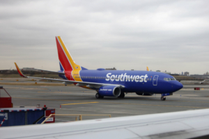 Southwest Airlines rút lui khỏi 4 phi trường do thua lỗ và các vấn đề với Boeing
