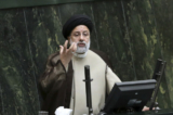 Nhà lãnh đạo Iran Ebrahim Raisi trình bày trước Quốc hội ở Tehran, Iran, vào ngày 16/11/2021. Ông Raisi qua đời trong một vụ tai nạn trực thăng hôm 19/05/2024. (Ảnh: Vahid Salemi/AP Photo)