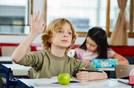 5 phương pháp giáo dục giúp con bạn tách biệt khỏi đám đông