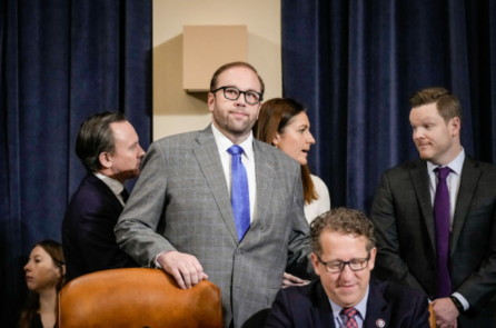 Ủy ban Hạ viện điều tra các khoản quyên góp liên quan đến ông Soros cho AmCham