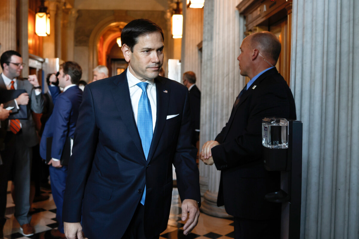 Thượng nghị sĩ Marco Rubio (Cộng Hòa-Florida) tại Tòa nhà Quốc hội Hoa Kỳ, vào ngày 02/08/2022. (Ảnh: Anna Moneymaker/Getty Images)
