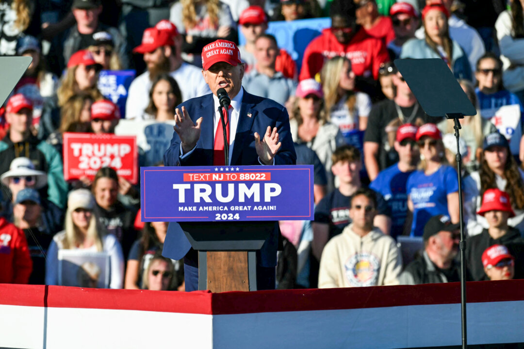 Trang web quyên góp của ông Trump bị sập khi lượng tiền ủng hộ đổ về sau phán quyết có tội