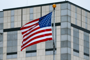 Bộ Ngoại giao Hoa Kỳ ban hành cảnh báo ‘thận trọng trên toàn cầu’ cho người Mỹ