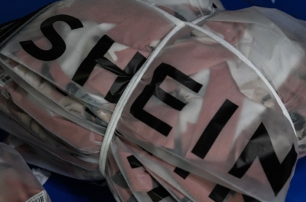 Các chính trị gia Anh quốc kêu gọi tăng cường giám sát cuộc IPO có thể xảy ra của Shein ở London