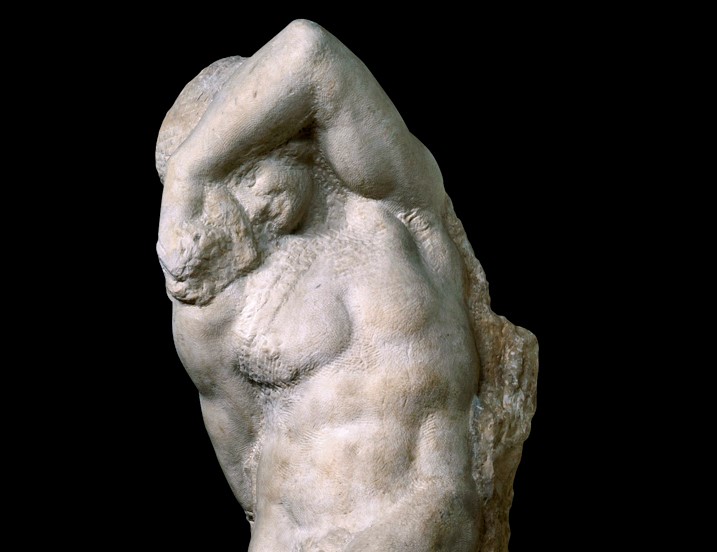 Một phần tác phẩm “Young Slave” (Người nô lệ trẻ) của nghệ thuật gia Michelangelo, năm 1530. Đá cẩm thạch, kích thước: 101 inch (~2.6m). Bảo tàng Galleria Dell’Accademia di Firenze. (Ảnh: Tư liệu công cộng)
