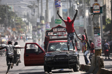 Báo cáo của Liên Hiệp Quốc: Bạo lực băng đảng gia tăng ở Haiti khiến gần 580,000 người phải di tản