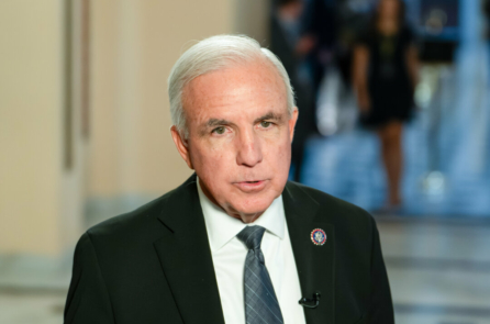 Đảng Cộng Hòa tại Hạ viện tìm cách để ngăn Bộ An ninh Nội địa Hoa Kỳ mua pin của Trung Quốc