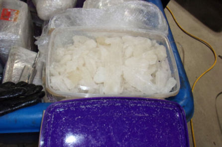 California: 22 người bị buộc tội trong đường dây buôn lậu hơn 5,800 kg methamphetamine