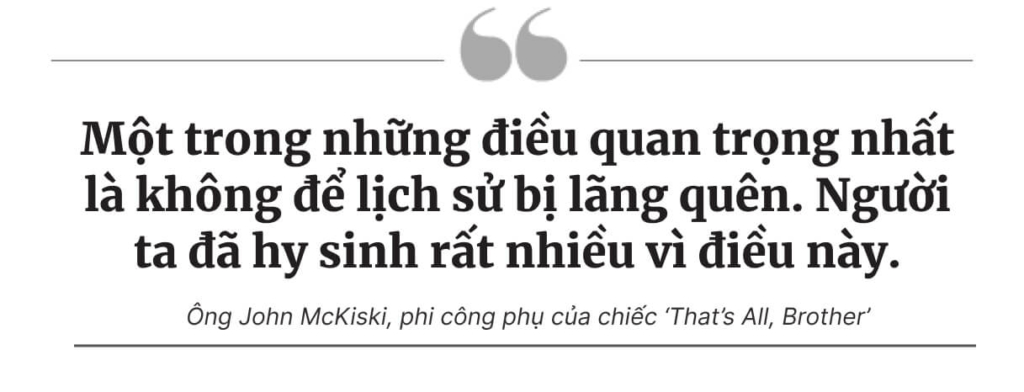Vẫn bay cao, chiếc phi cơ dẫn đầu chiến dịch D-Day thời Đệ nhị Thế chiến trên đường đến Normandy
