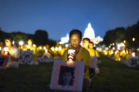 Sự kiên định của Pháp Luân Công: Một môn tu luyện vẫn đang bị bức hại ở Trung Quốc suốt 25 năm qua