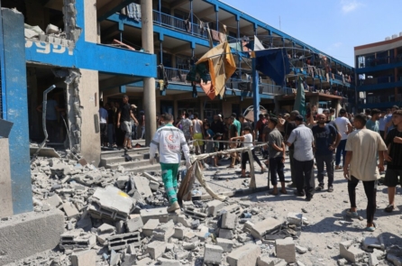 Israel nối lại các cuộc đàm phán ngừng bắn ở Gaza khi Hezbollah đe dọa ở miền Bắc