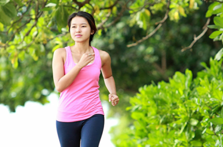 Hai bài tập nên làm thường xuyên để kích hoạt các chất vui vẻ trong cơ thể và tạm biệt căng thẳng