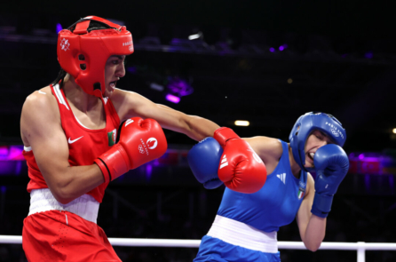 Thế vận hội: Võ sỹ người Algeria từng không đạt tiêu chuẩn về giới tính giành chiến thắng sau khi đối thủ bỏ cuộc