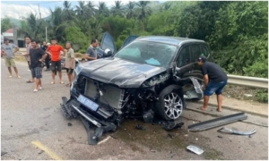 Việt Nam: Xe chở giám đốc Sở Tư pháp tỉnh Khánh Hòa gặp tai nạn, 4 người bị thương